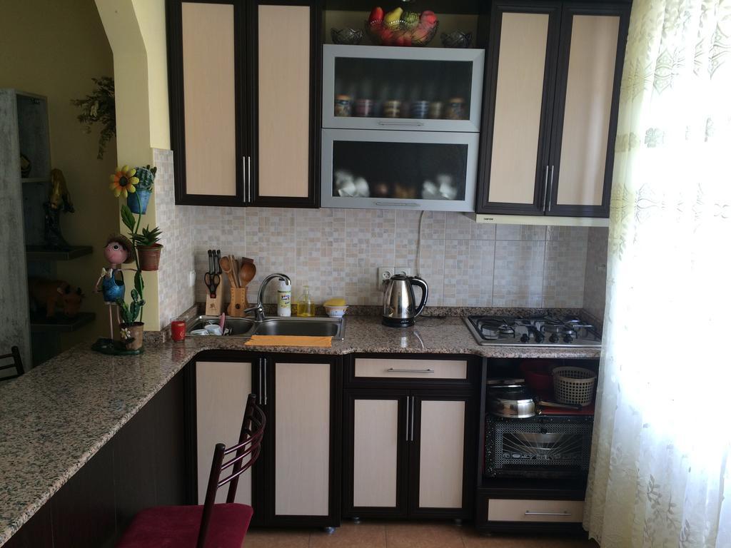 Apartment On Khinikadze 4 Batoemi Buitenkant foto